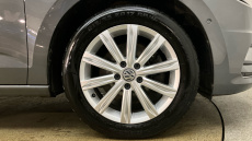 Volkswagen Touran 1.5 TSI EVO SEL 5dr DSG Petrol Estate